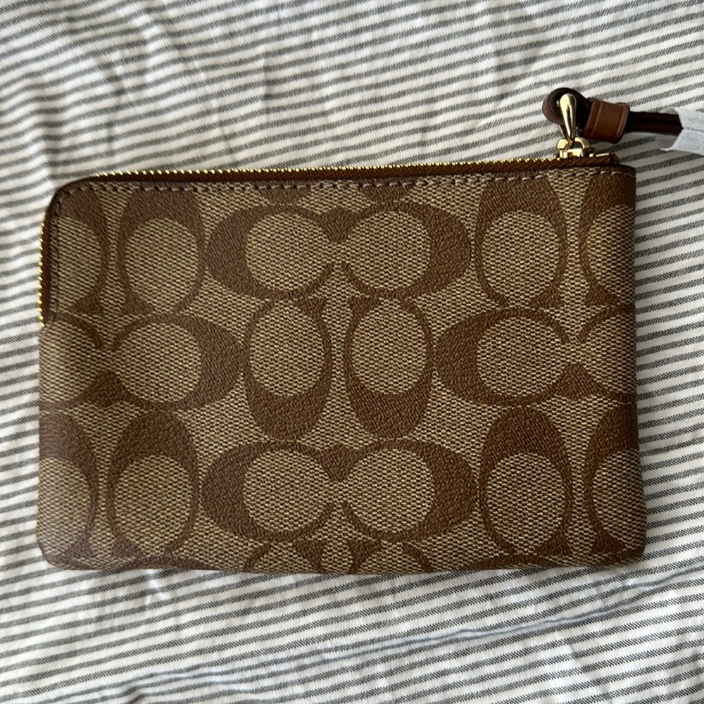 Coach Wallet - Picture 2 of 2